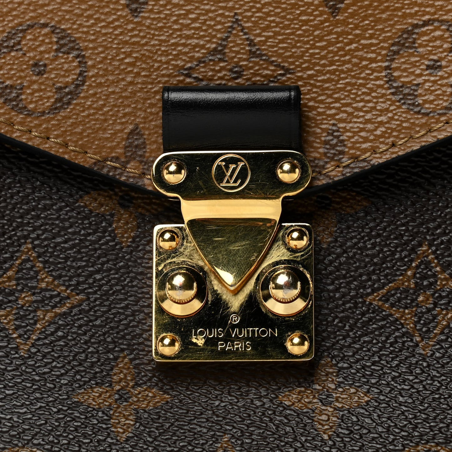 Reverse Monogram Pochette Metis