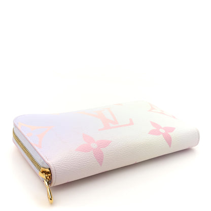 Louis Vuitton Monogram Giant Spring In The City Zippy Wallet Sunrise Pastel 4 of 7