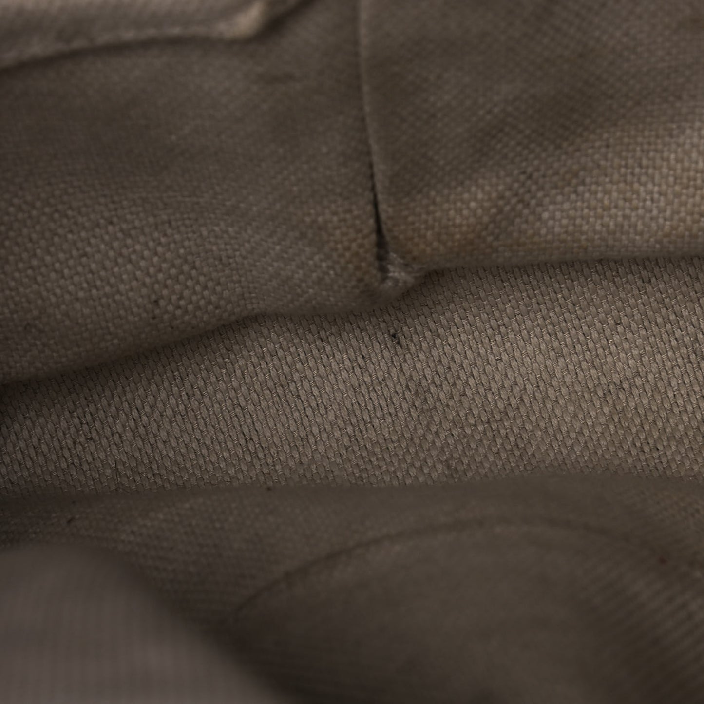 Pebbled Calfskin Small Soho Top Handle Bag Black