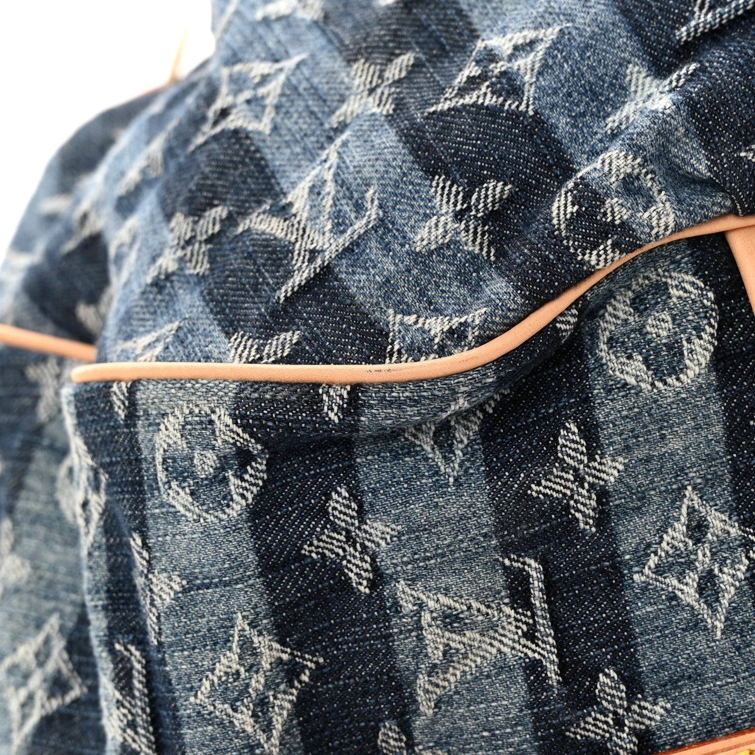 Louis Vuitton Denim Raye Cabas GM 13 of 15