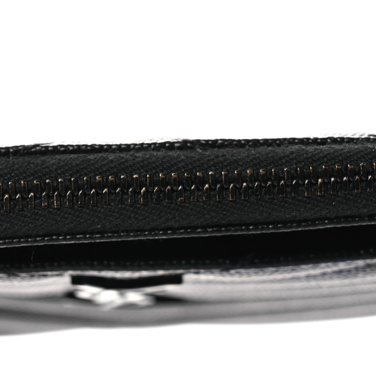 Saint Laurent Grain De Poudre Chevron Monogram Bill Pouch Black 8 of 12