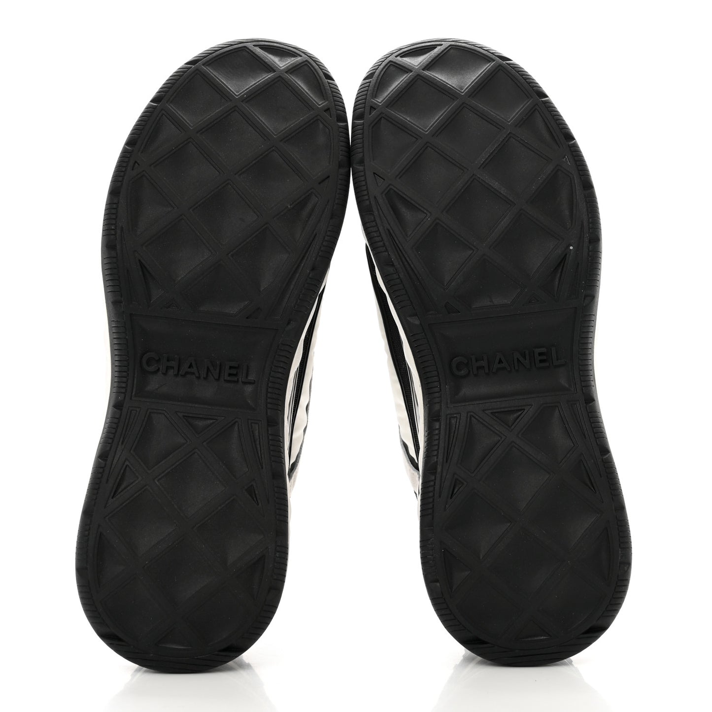 Suede Calfskin Mixed Fibers CC Sneakers 38 White Black
