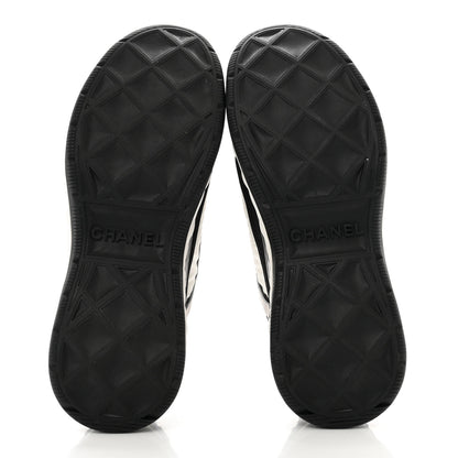 Chanel Suede Calfskin Mixed Fibers CC Sneakers 38 White Black 5 of 9