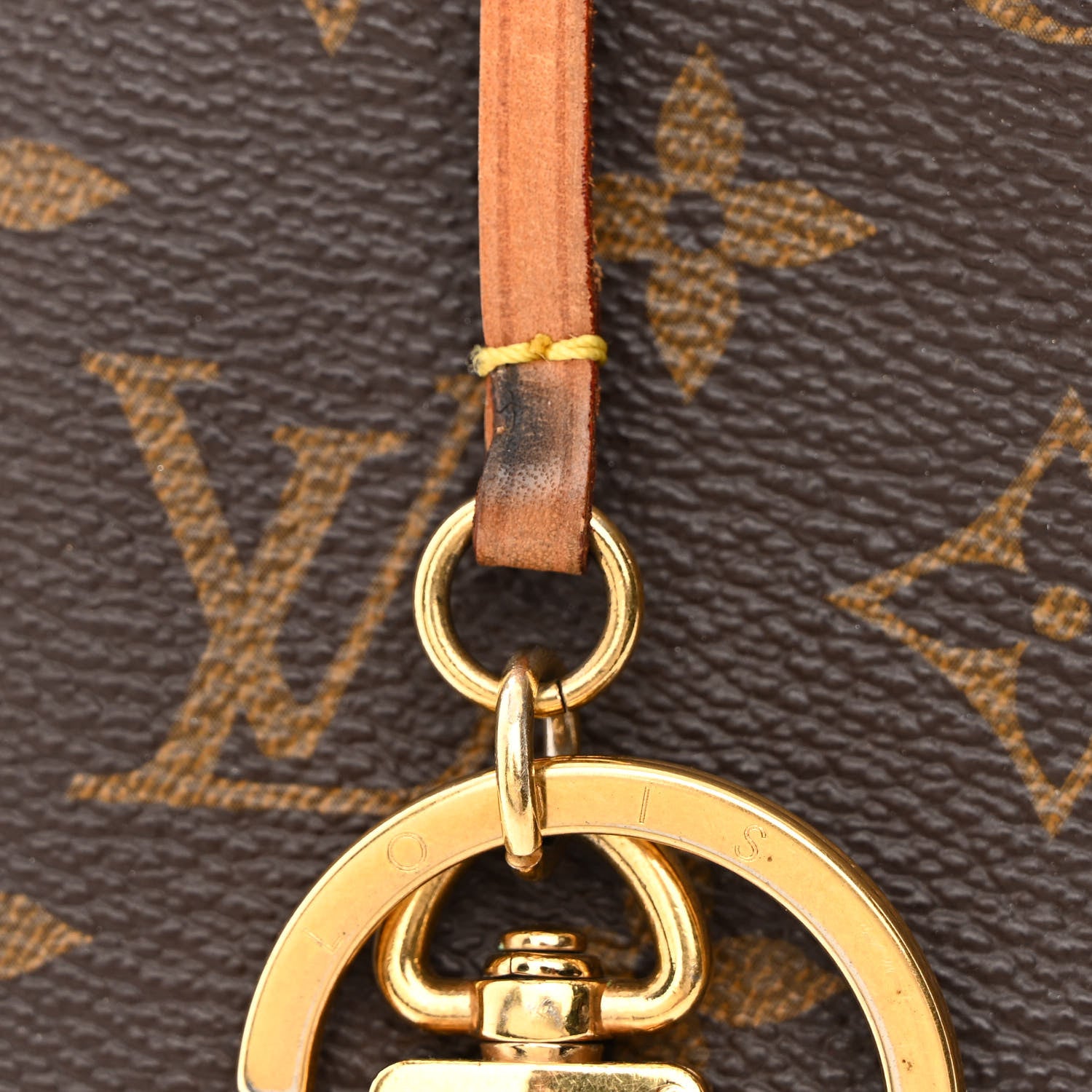 Louis Vuitton Monogram Artsy MM 11 of 15
