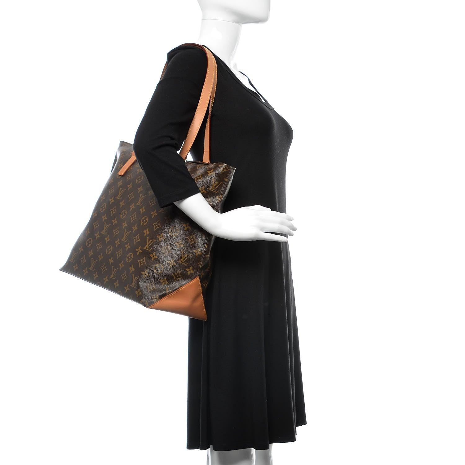 Louis Vuitton Monogram Cabas Mezzo 2 of 13