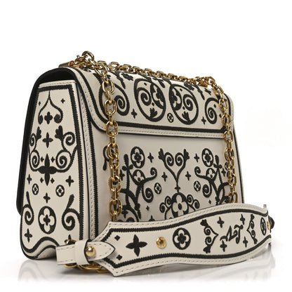 Louis Vuitton Arabesque Twist Shoulder Bag MM White 3 of 9