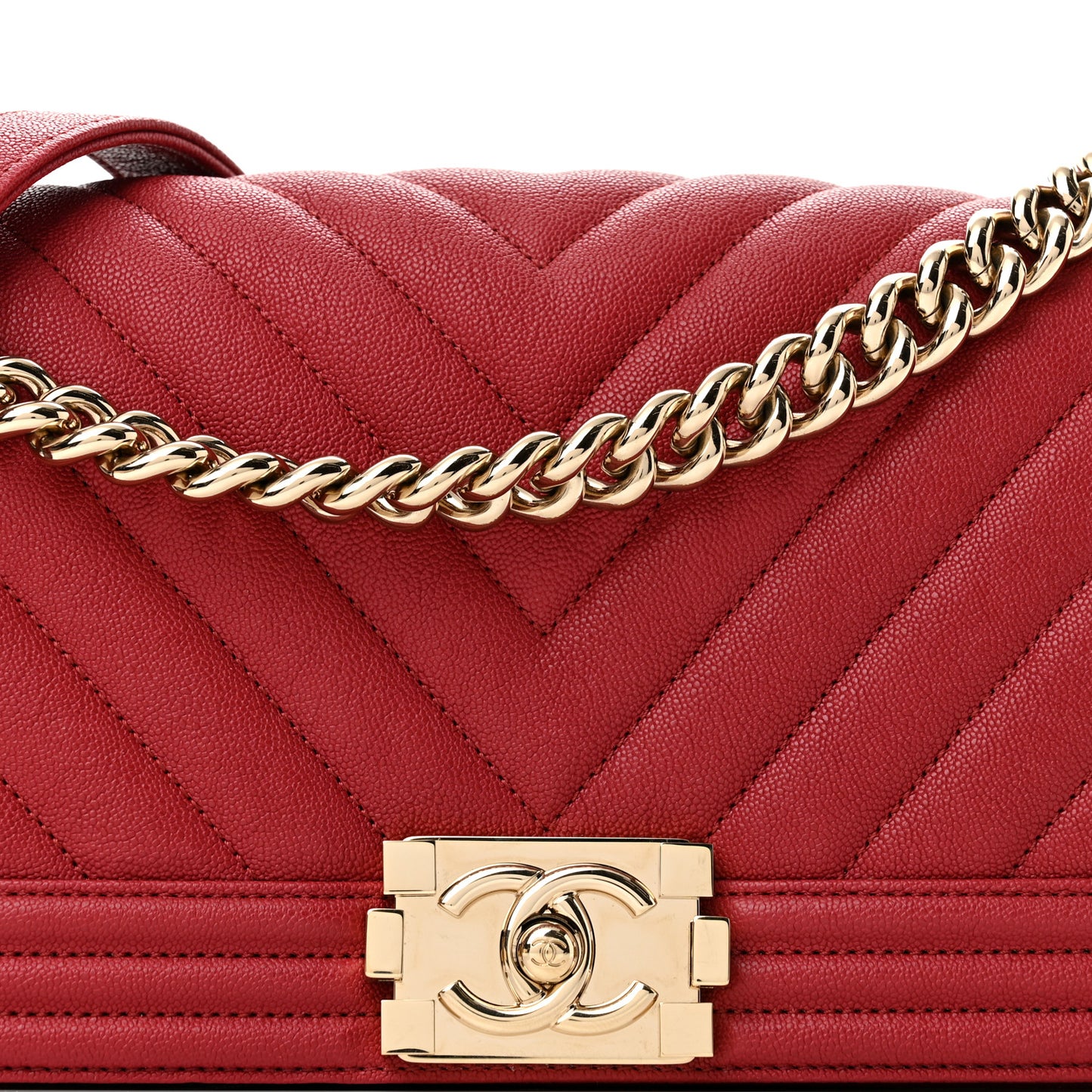 Caviar Chevron Quilted Medium Boy Flap Red