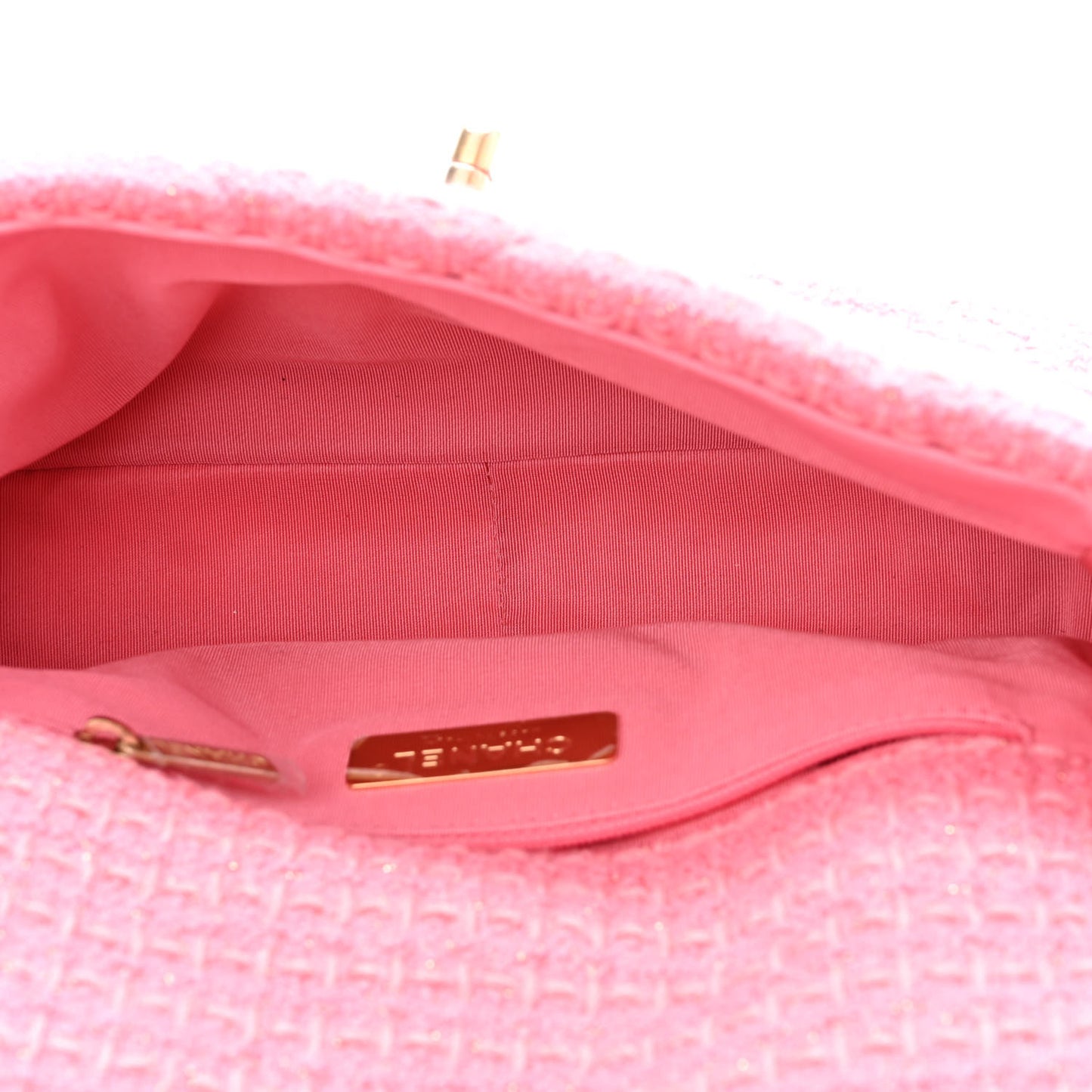 Metallic Tweed Quilted Medium Chanel 19 Flap Pink