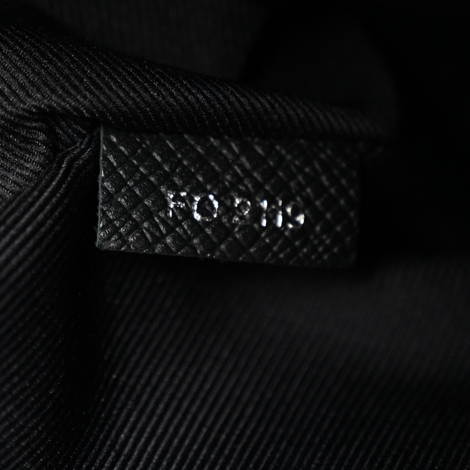 Louis Vuitton Taiga Monogram Outdoor Bumbag Black 7 of 11