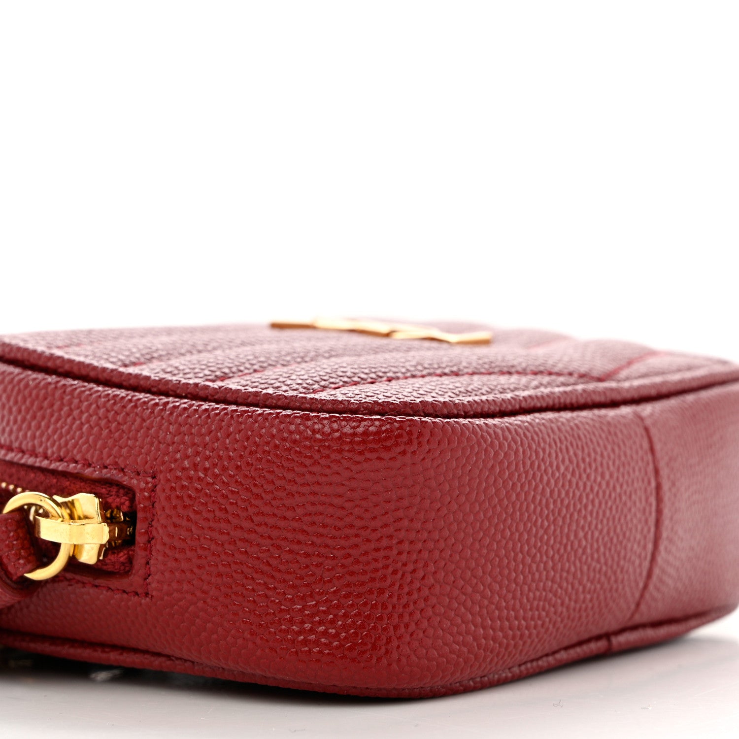 Saint Laurent Grain De Poudre Matelasse Monogram Baby Lou Camera Bag Eros Red 9 of 14