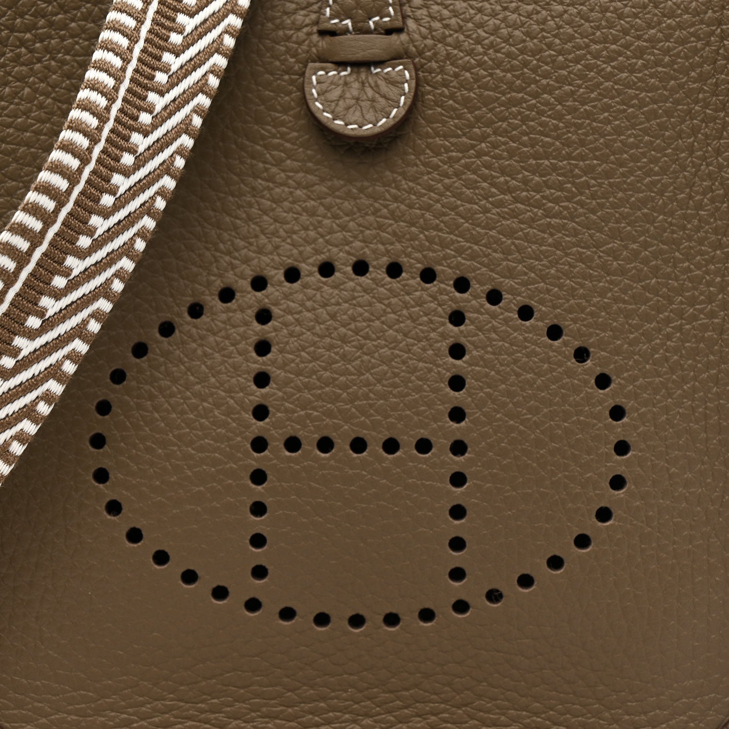 Hermes Taurillon Clemence Amazone Sangle Cavale Evelyne TPM Etoupe Gris Pale 8 of 11
