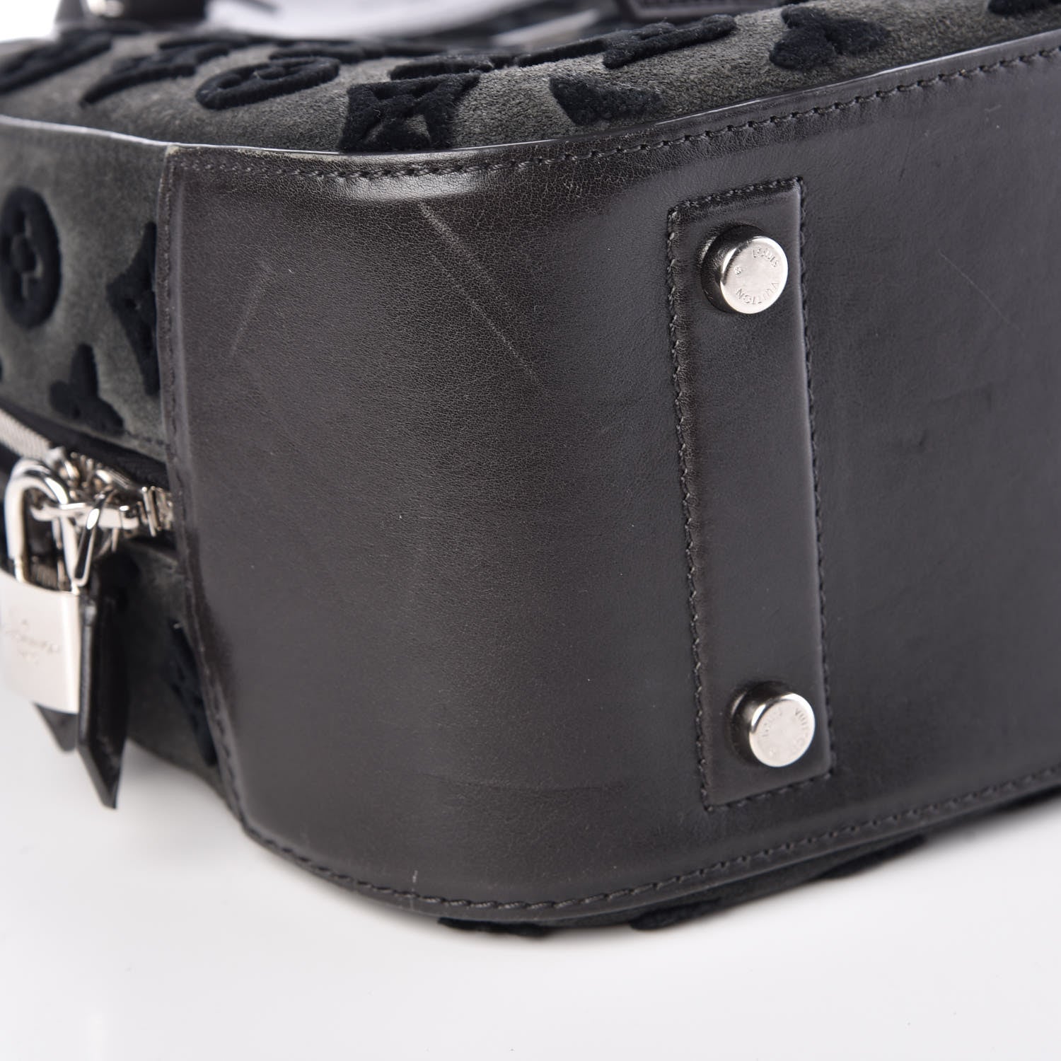 Louis Vuitton Monogram Suede Tuffetage Deauville Cube Gris 10 of 11