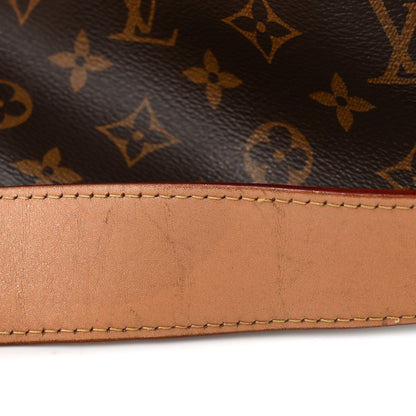 Louis Vuitton Monogram Carryall MM 9 of 10