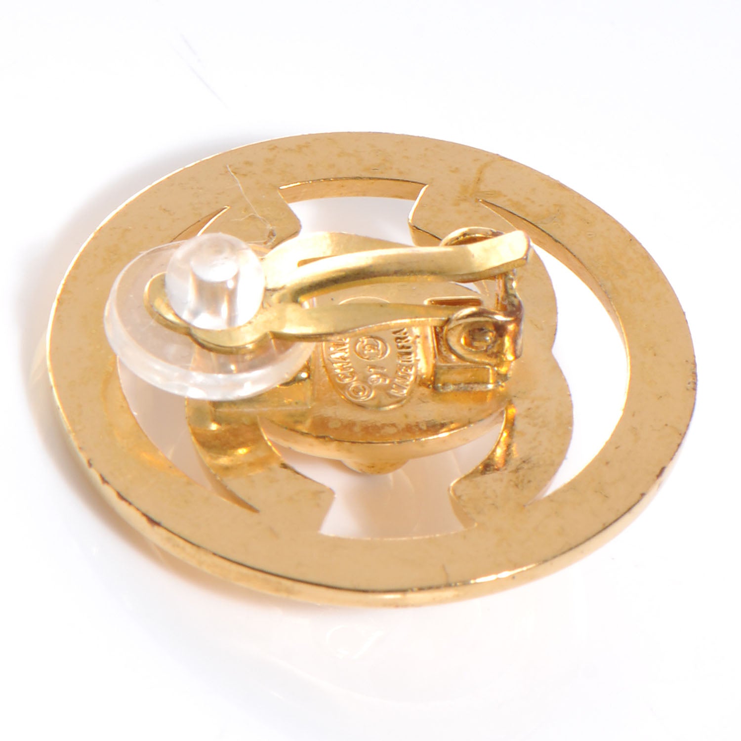 Chanel CC Turnlock Large Clip On Earrings Gold 3 of 5