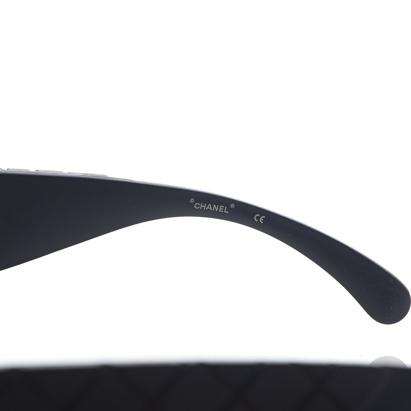 Wood Rubber Shield Sunglasses 71337A Black