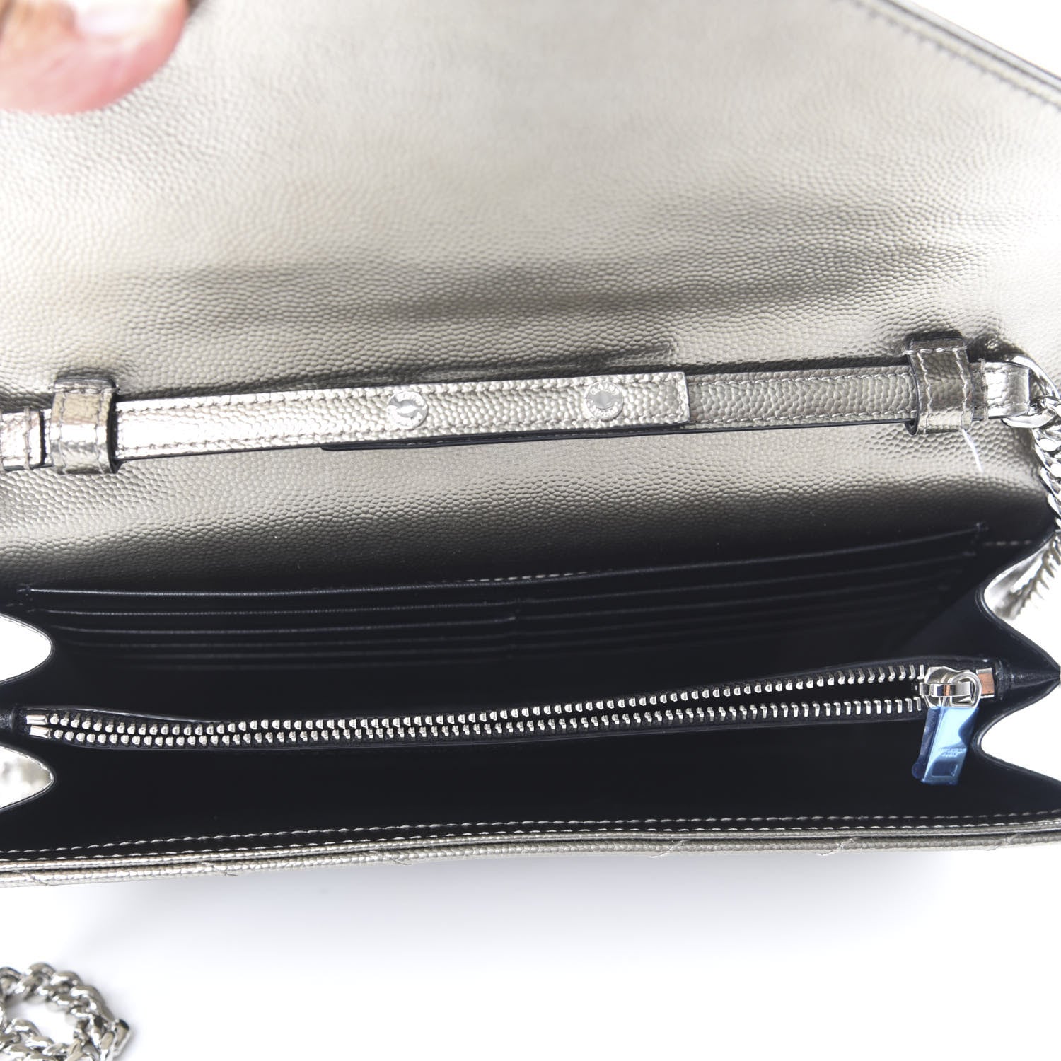 Saint Laurent Metallic Grain De Poudre Matelasse Chevron Monogram Chain Wallet Piombo 7 of 9