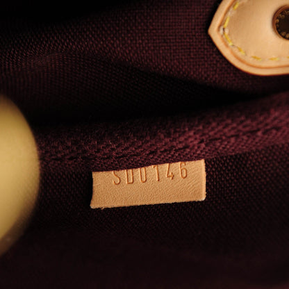 Louis Vuitton Monogram Favorite MM 8 of 8