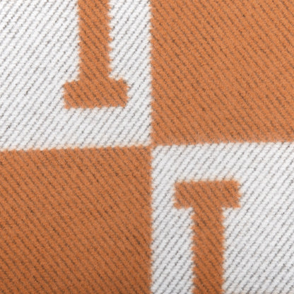 Hermes Wool Cashmere Signature Classic Avalon Blanket Ecru Potiron 4 of 4