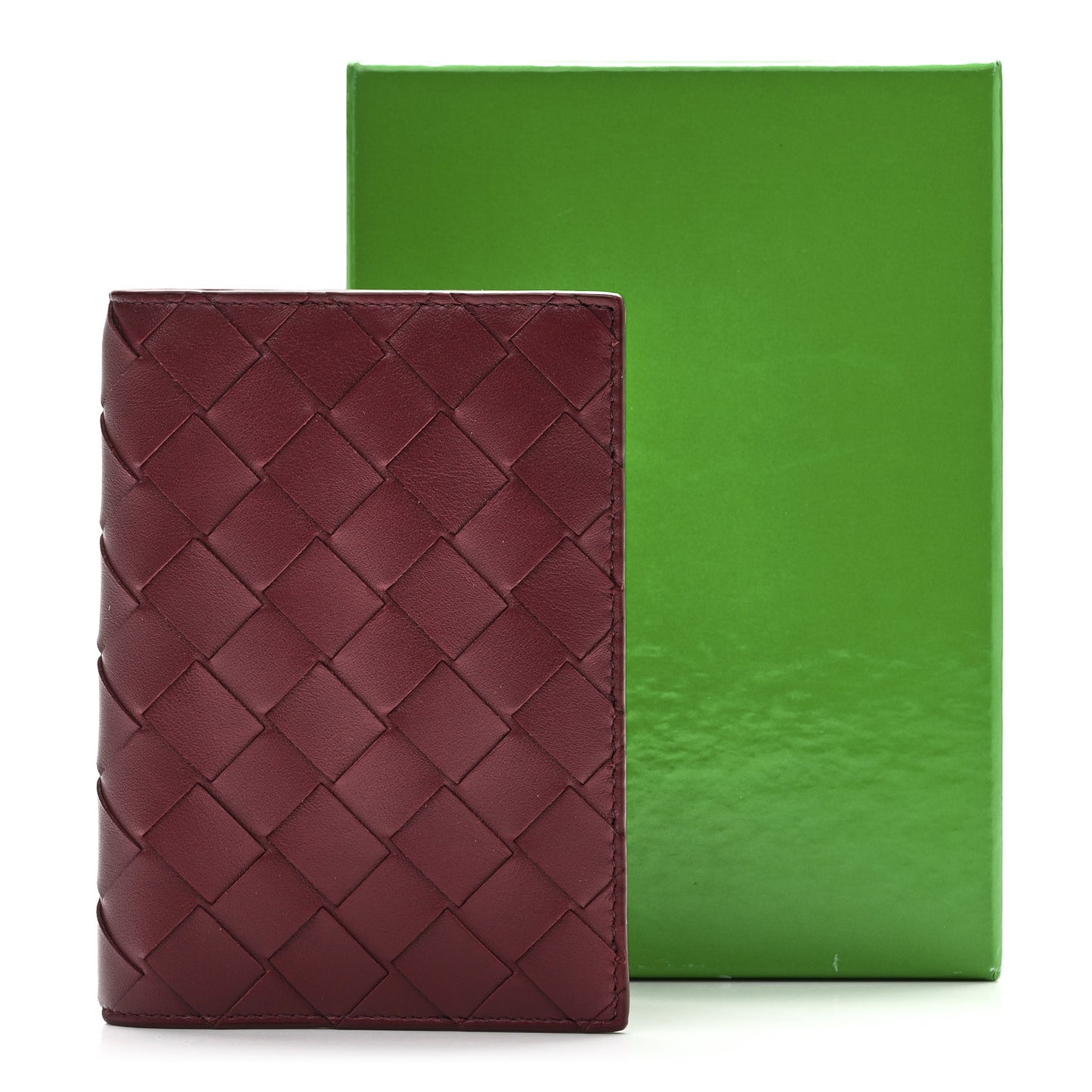 Nappa Intrecciato Passport Case Bordeaux