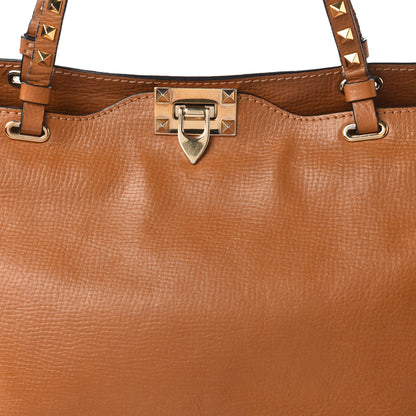Valentino Garavani Textured Calfskin Medium Rockstud Tote Camel 10 of 11