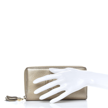 Gucci Metallic Pebbled Calfskin Soho Zip Around Wallet Golden Beige 2 of 8