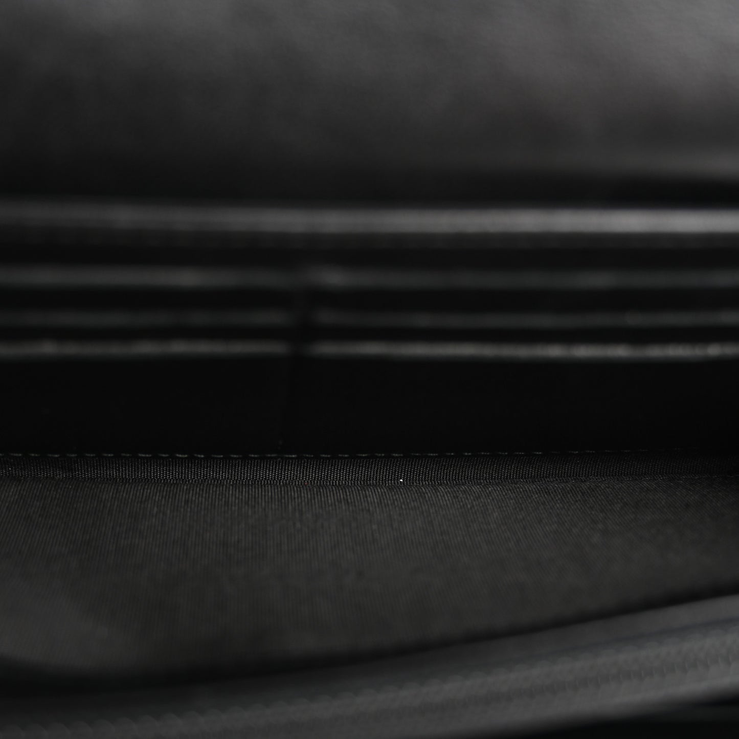 Lambskin Quilted CC Chic Gusset Wallet Black