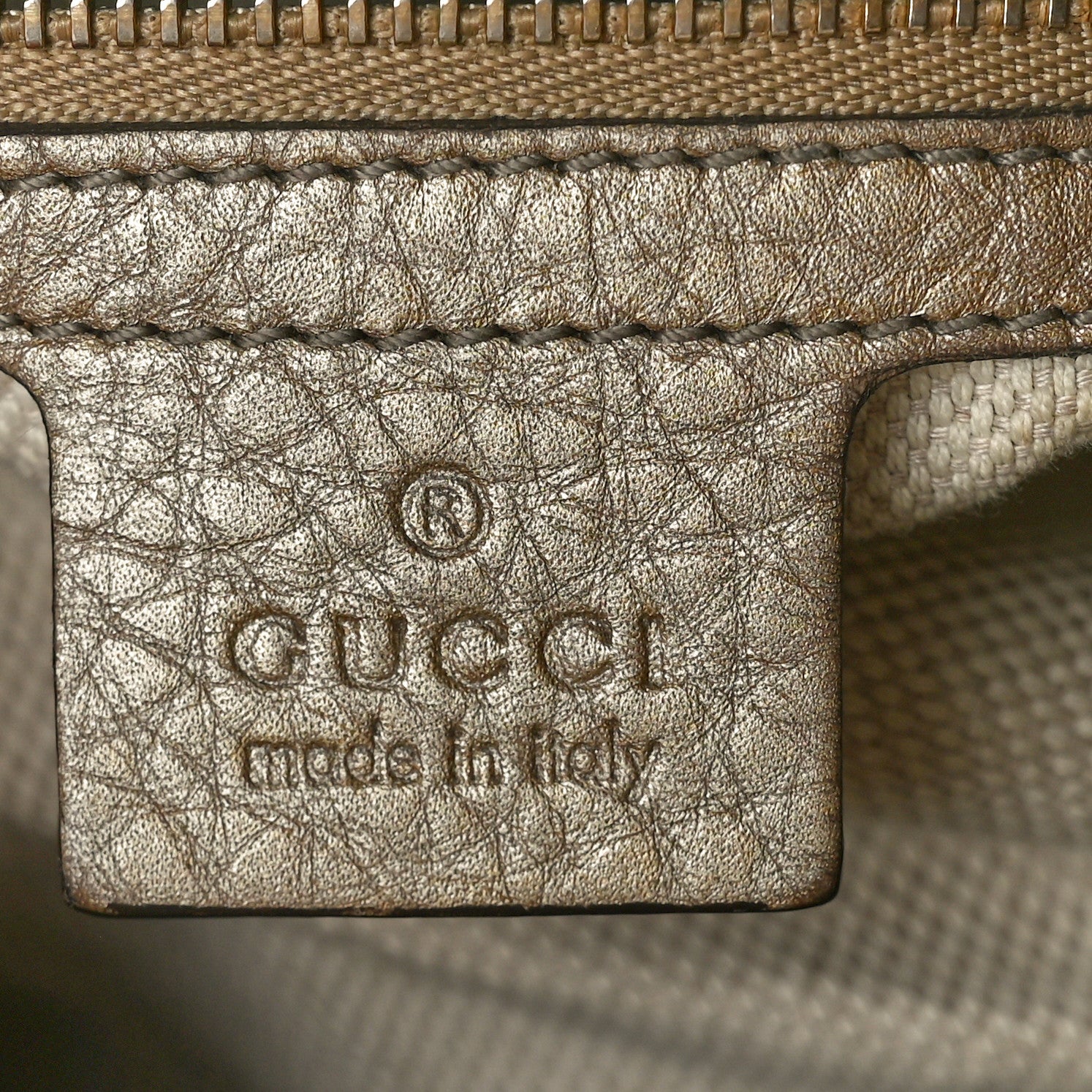 Gucci Metallic Pebbled Calfskin Medium Soho Chain Shoulder Bag Golden Beige 6 of 13