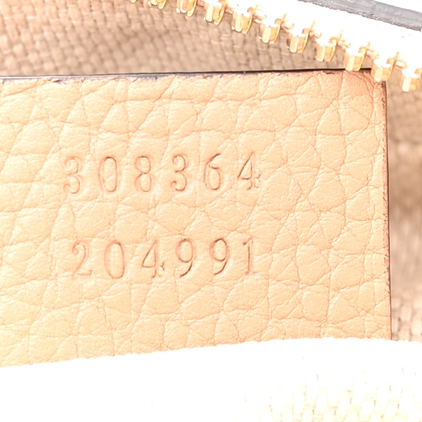 Pebbled Calfskin Small Soho Disco Bag Camelia