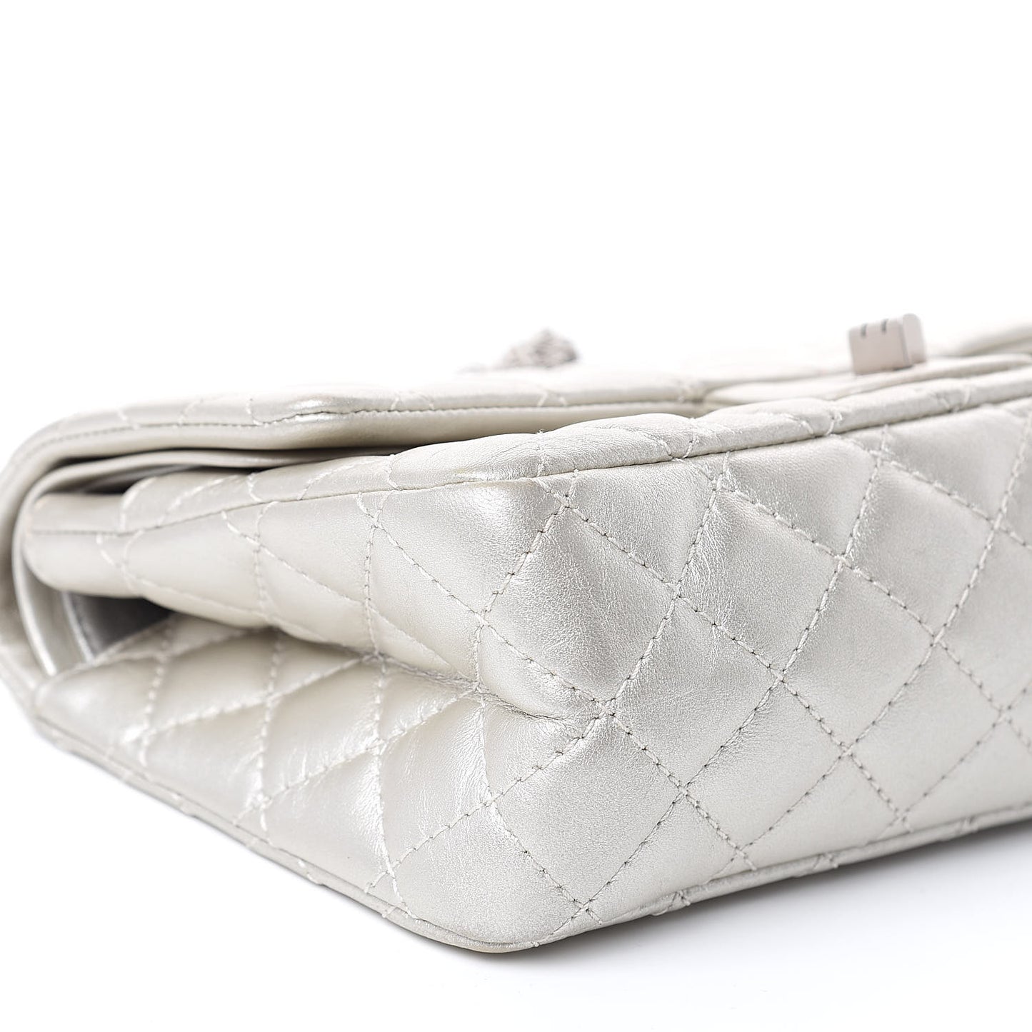 Metallic Aged Calfskin 2.55 Reissue 225 Flap Silver