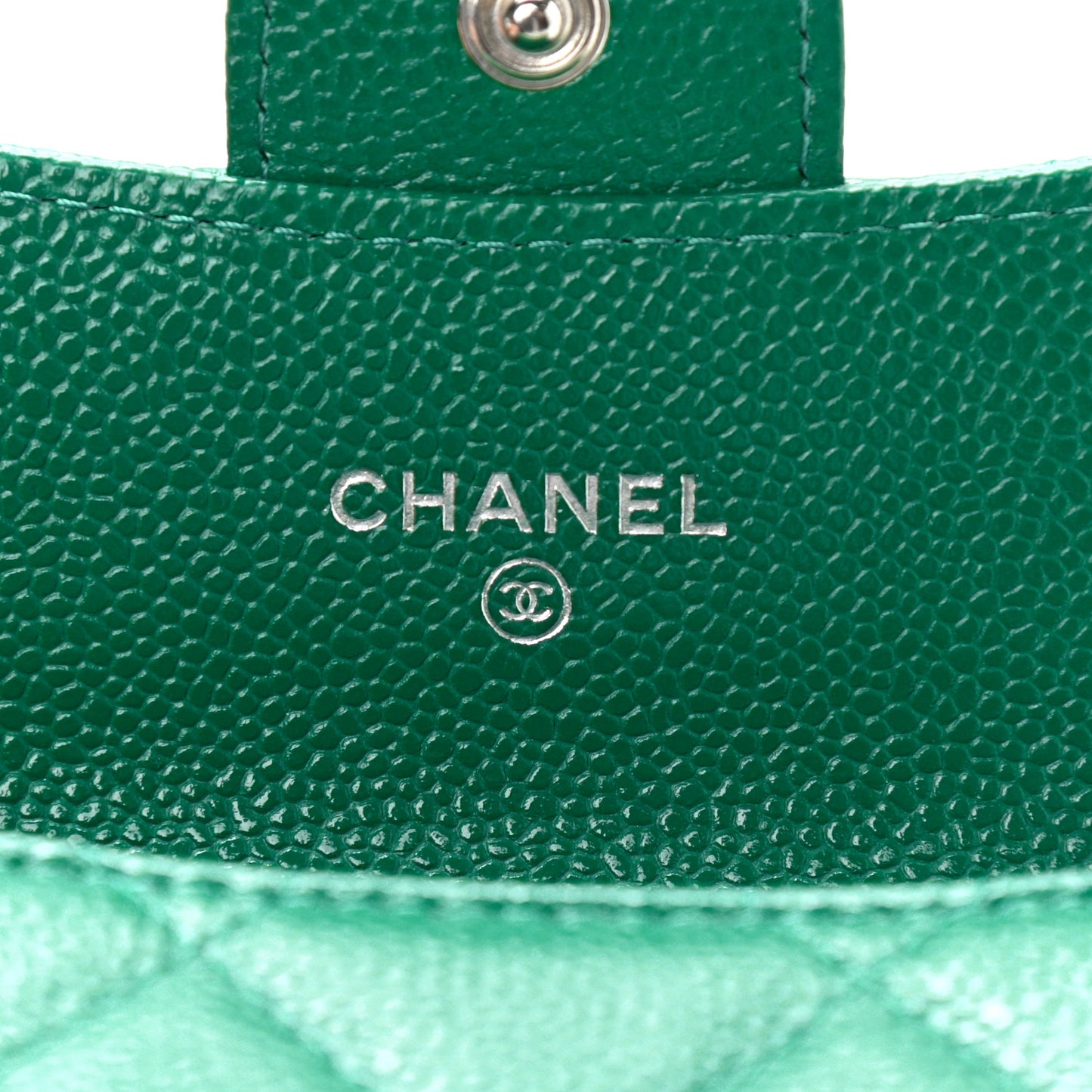 Caviar Quilted Flap Card Holder On Chain Green