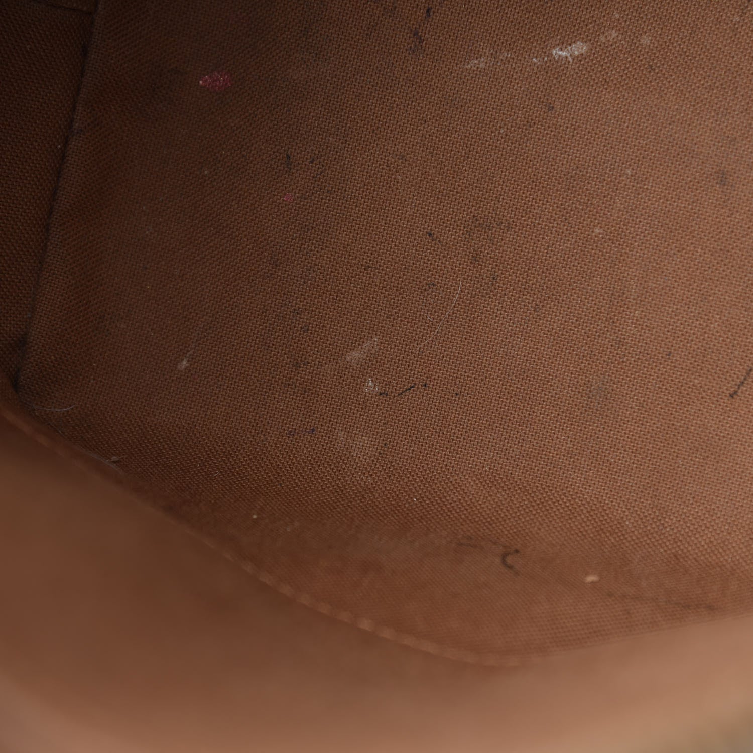 Louis Vuitton Monogram Totally MM 11 of 17