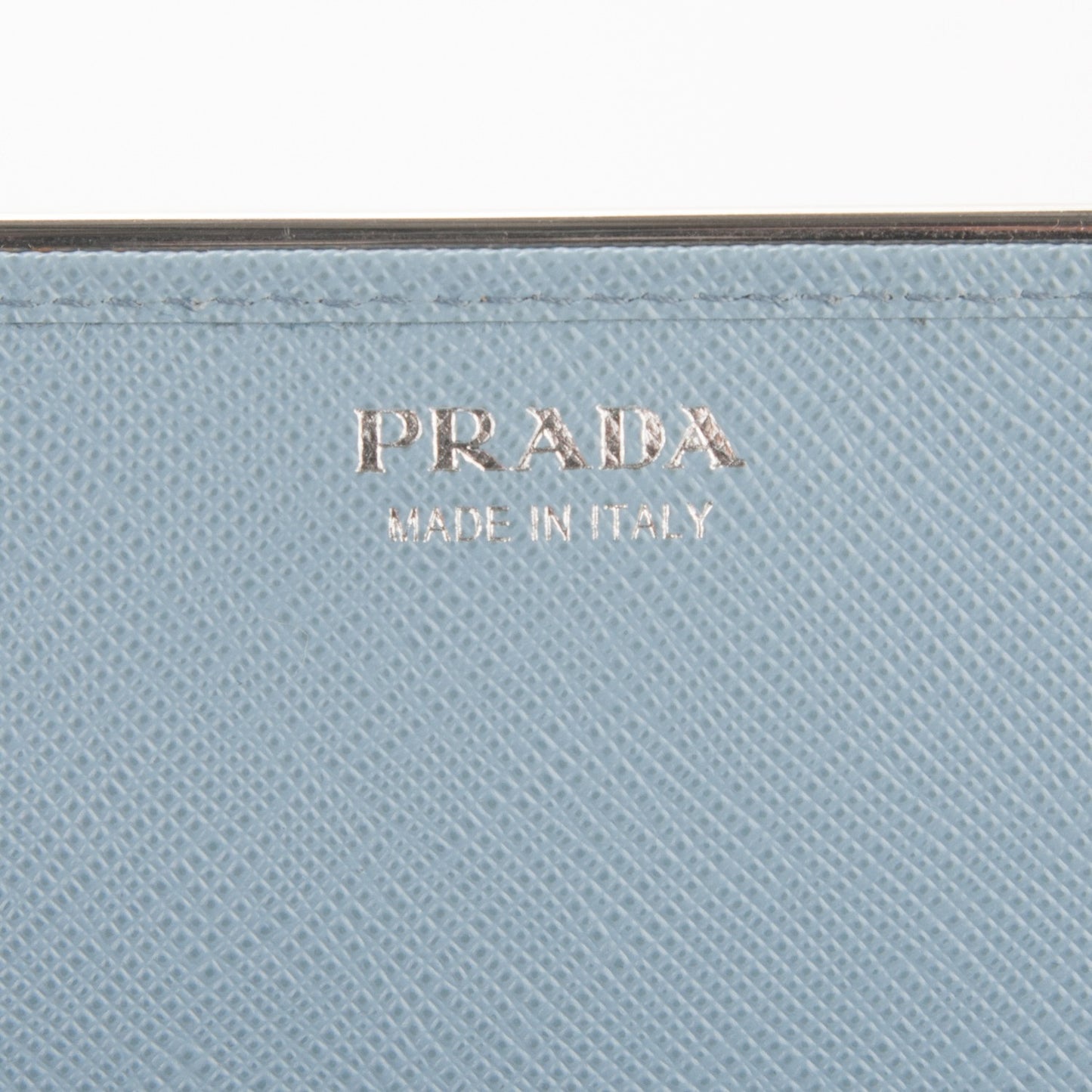 Saffiano Metal Bar Chain Wallet Astrale