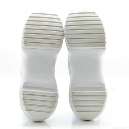 Louis Vuitton Calfskin LV Archlight Gradient Sneakers 37 Light Blue 7 of 11