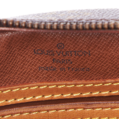 Louis Vuitton Monogram Blois 8 of 8