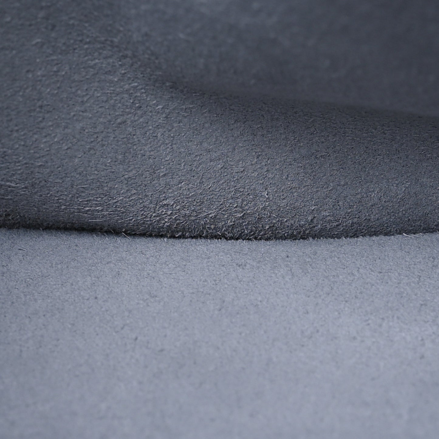 Supple Calfskin Medium Appoline Zinc