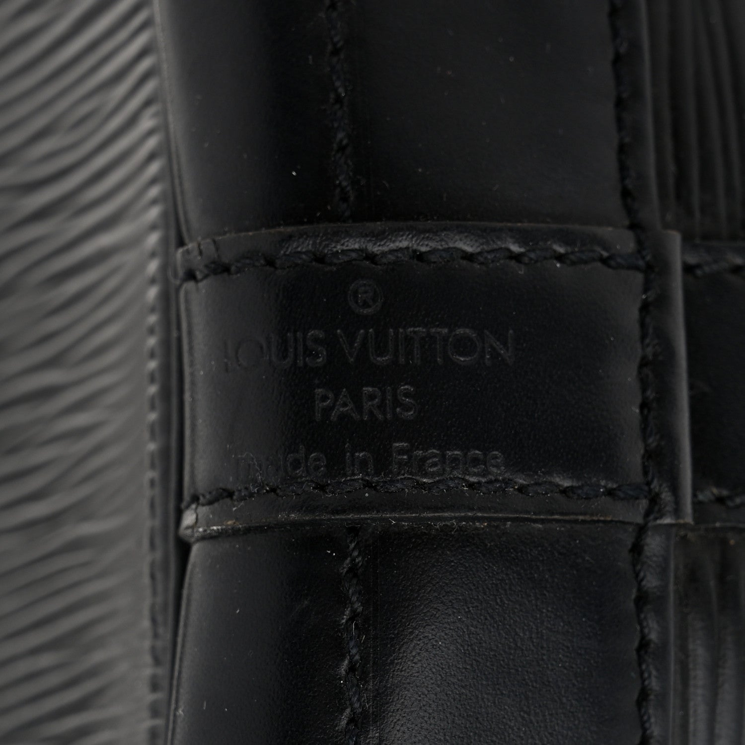 Louis Vuitton Epi Noe Black 6 of 10