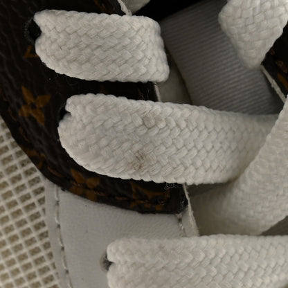 Louis Vuitton Monogram Calfskin Run 55 Sneakers 38.5 White 9 of 11