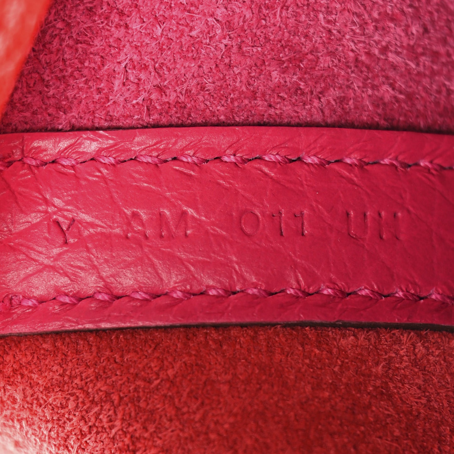 Taurillon Clemence Tri-Color Picotin Lock 18 PM Rose Extreme Rose Mexico Rouge De Coeur