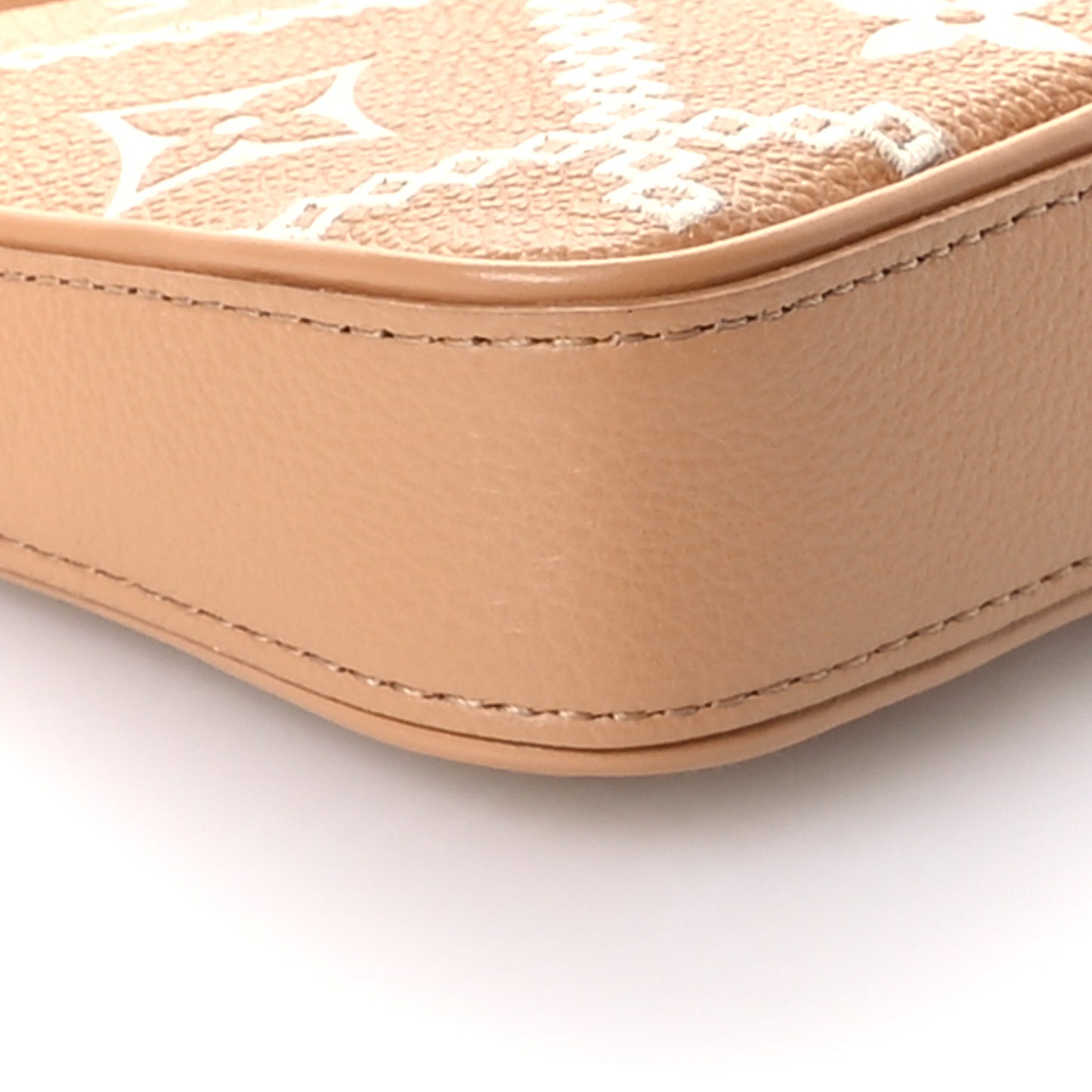 Empreinte Monogram Giant Broderies Easy Pouch On Strap Arizona