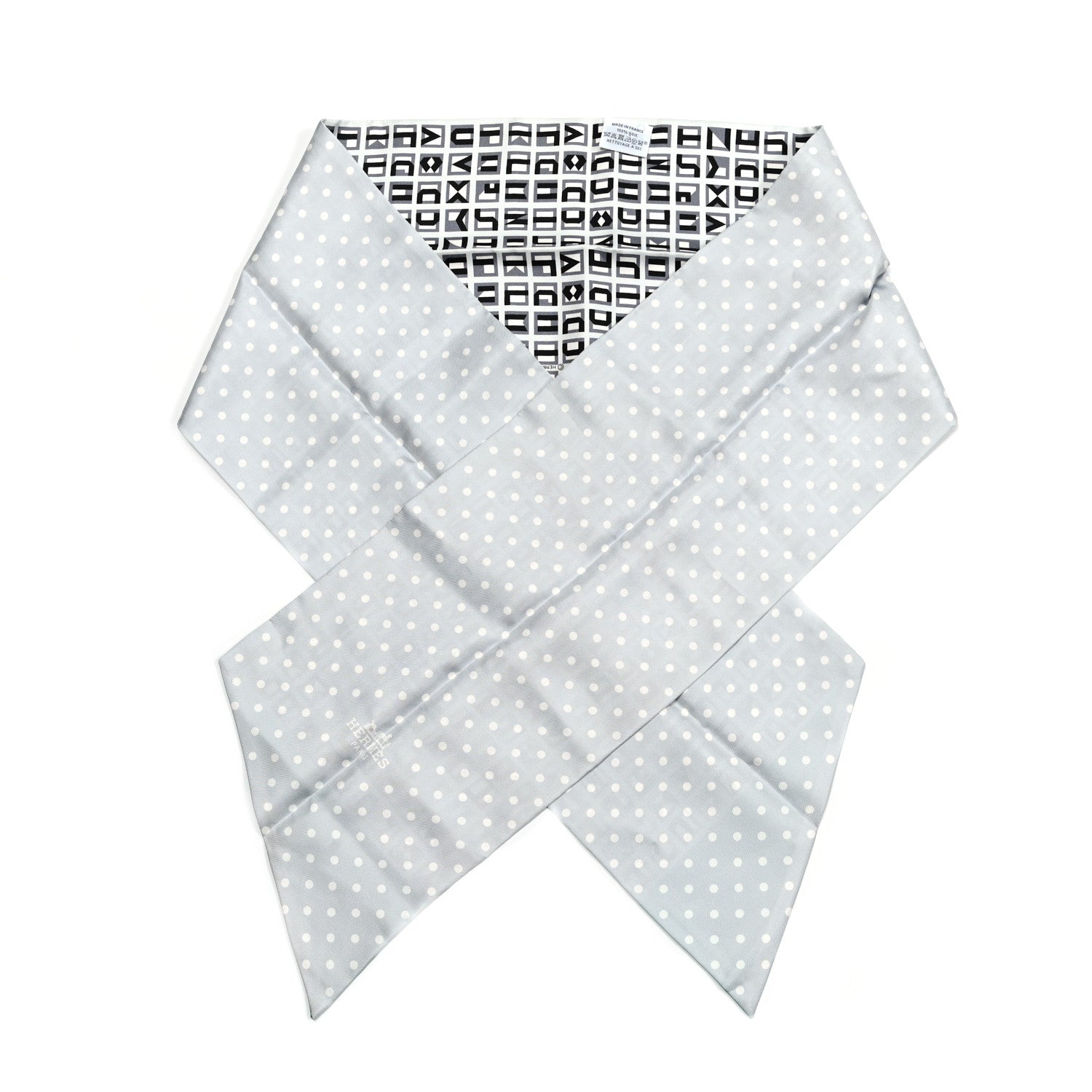 Hermes Silk Lettres Et Pois Maxi Twilly Cut Gris Black Menthol 1 of 4