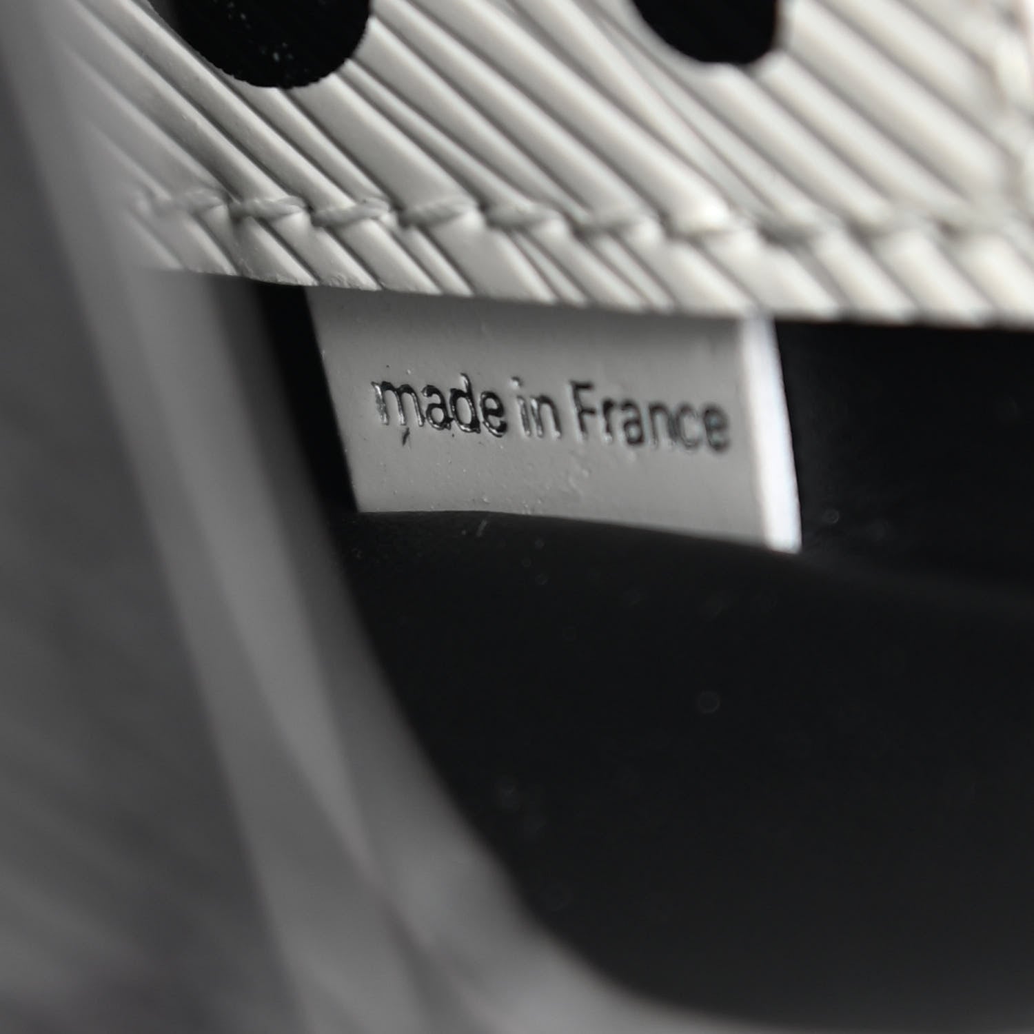 Louis Vuitton LV x YK Epi Infinity Dots Twist Shoulder Bag MM Black 8 of 9