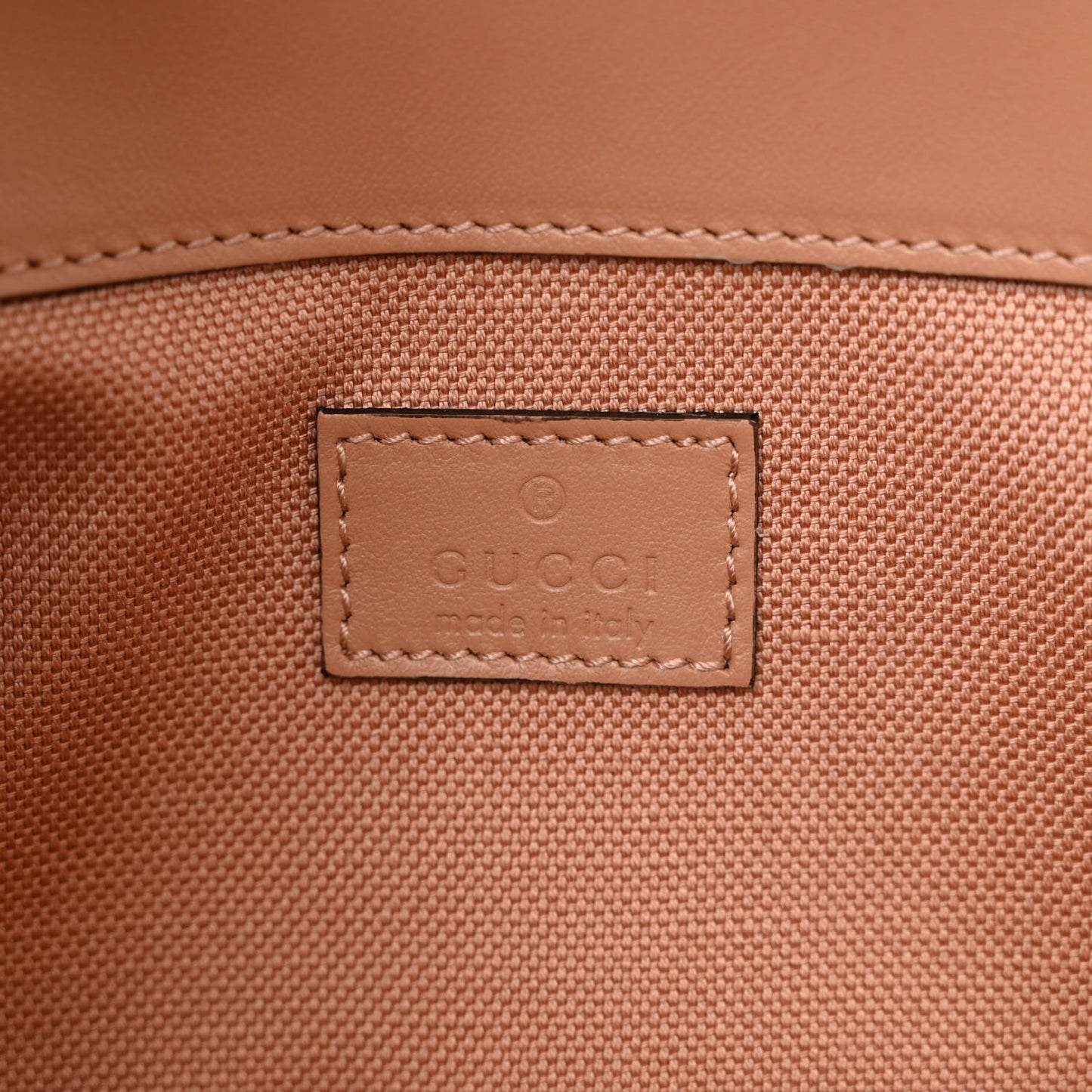 Calfskin Matelasse Monochrome GG Marmont Crossbody Shoulder Bag Camelia Winter Rose