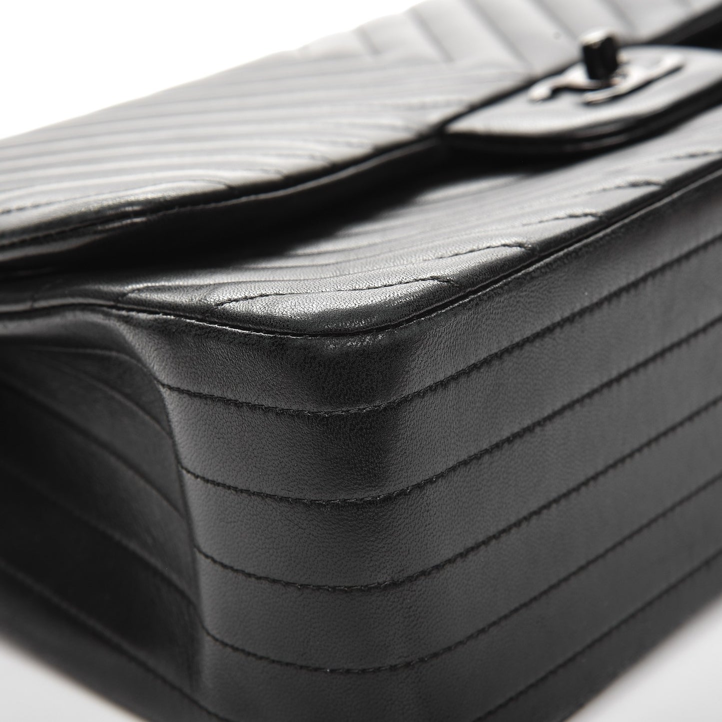 Lambskin Chevron Quilted Jumbo Double Flap So Black