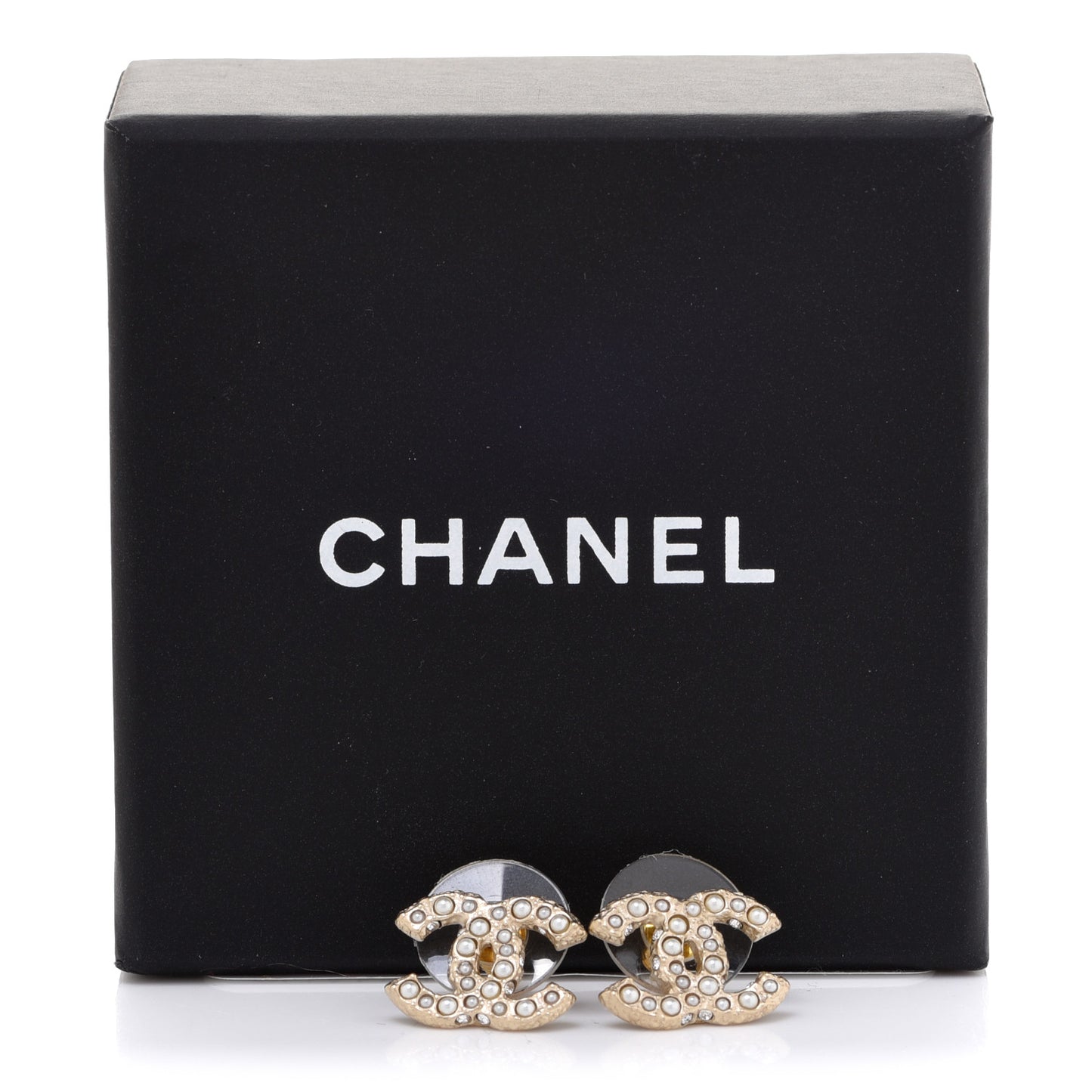 Pearl CC Earrings Gold