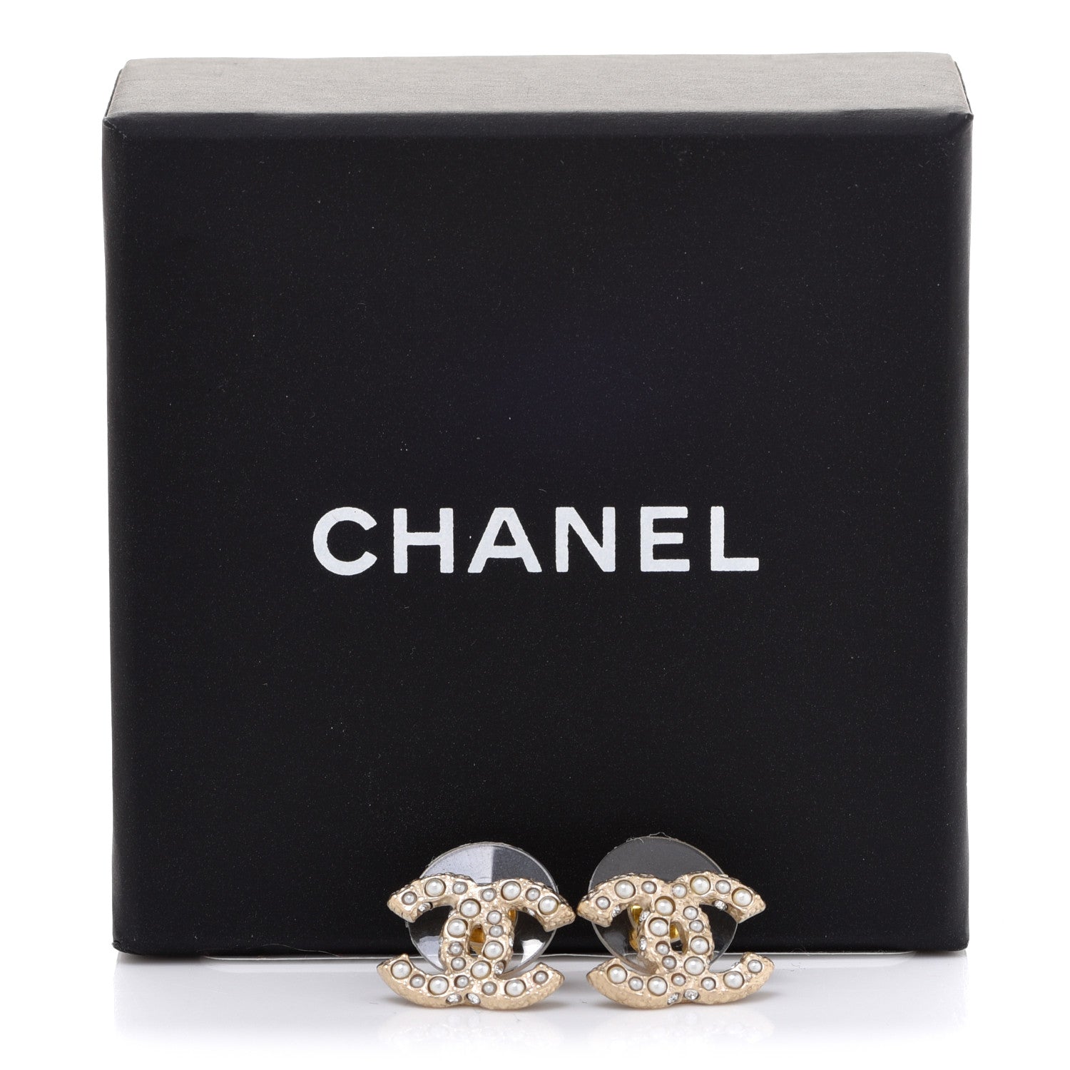 Chanel Pearl CC Earrings Gold 5 of 5