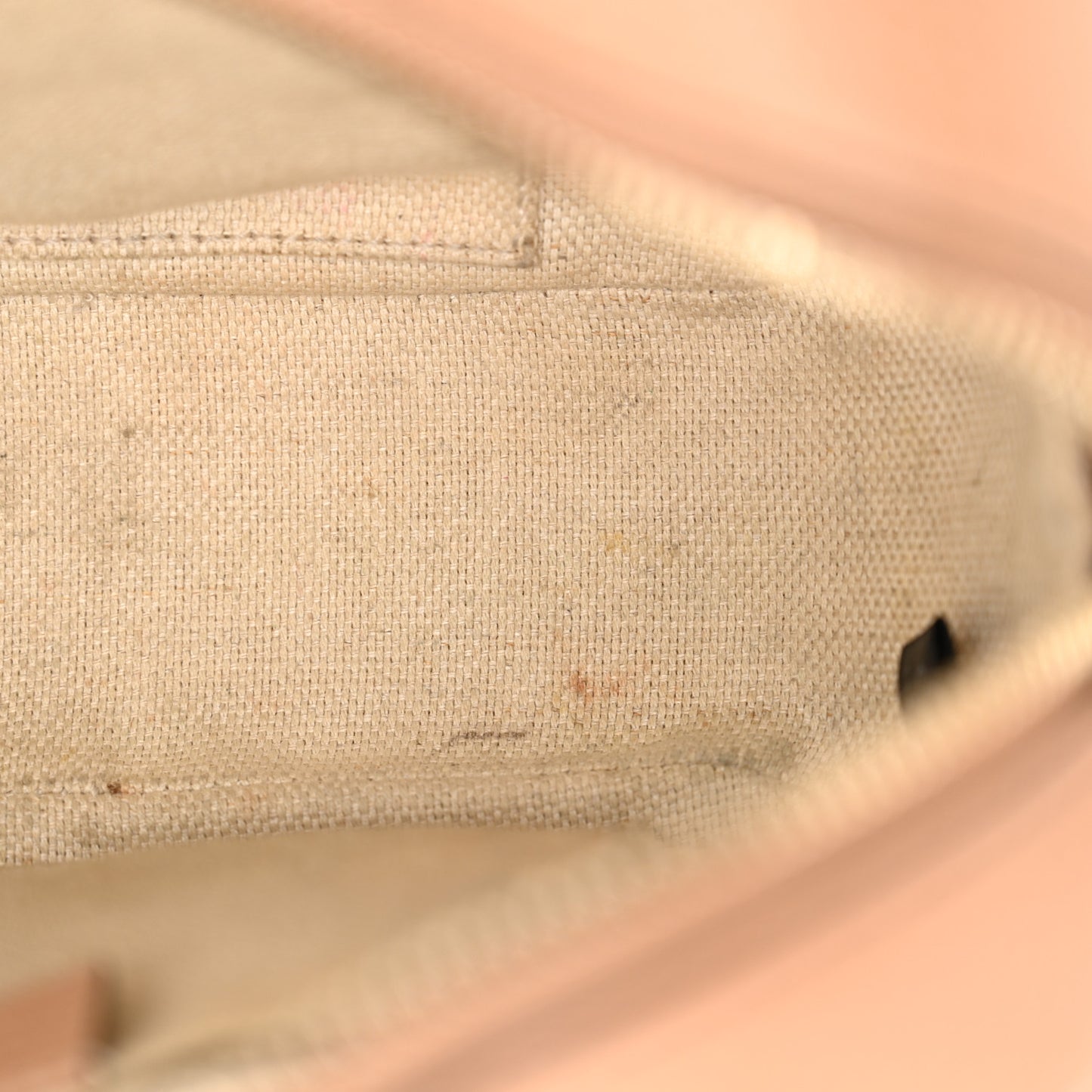 Pebbled Calfskin Small Soho Disco Bag Camelia