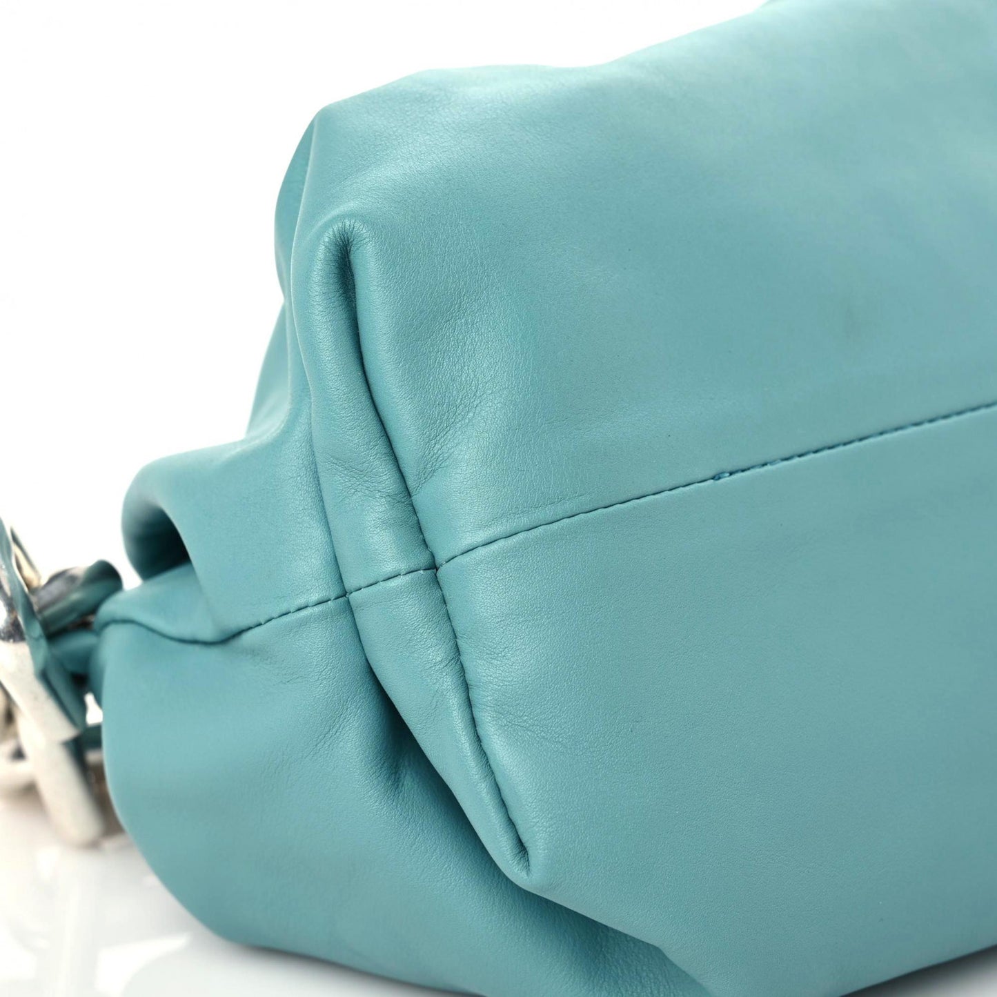 Calfskin The Pouch Chain Linloleum