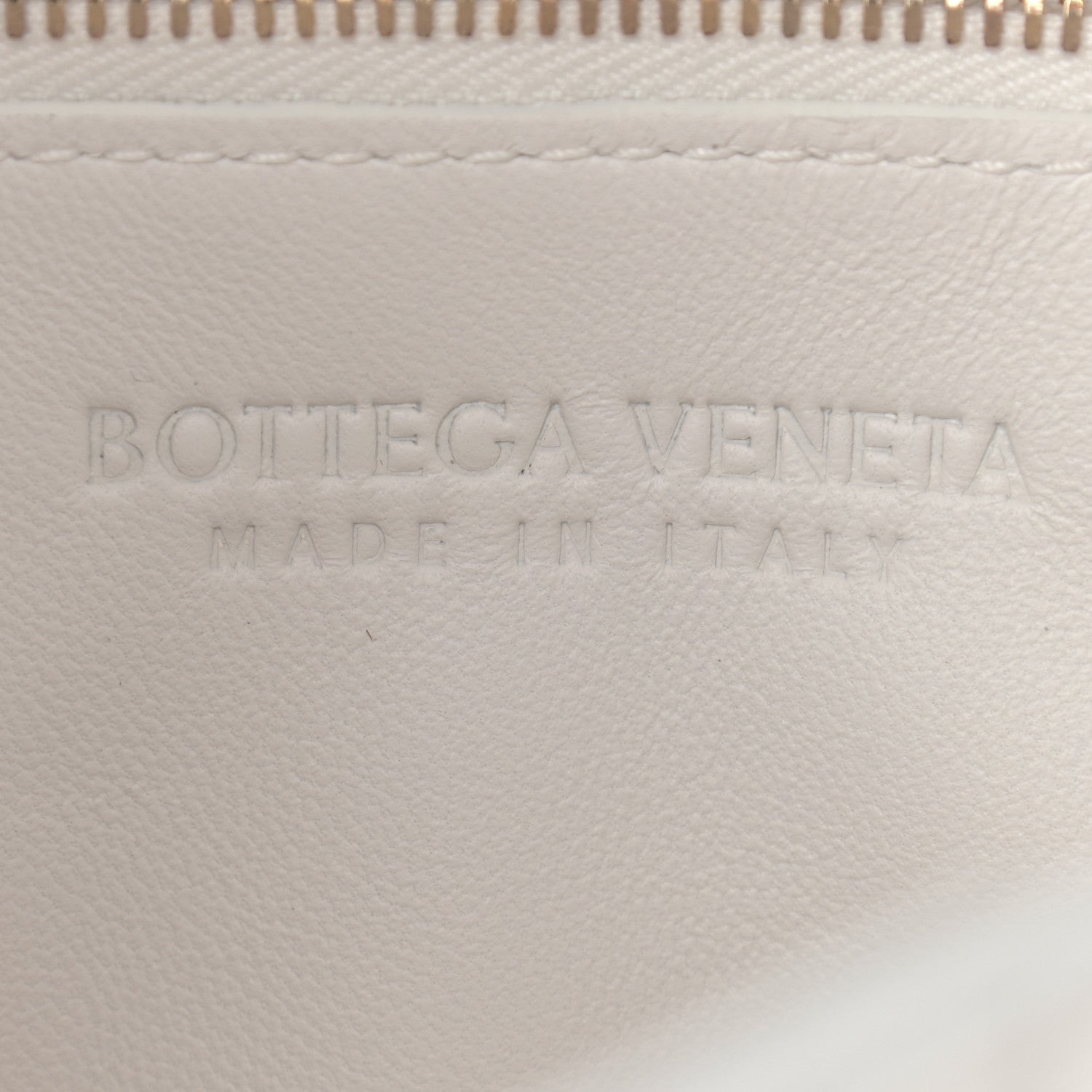 Bottega Veneta Nappa Maxi Intrecciato Fringed Cassette Crossbody Bag White 6 of 10