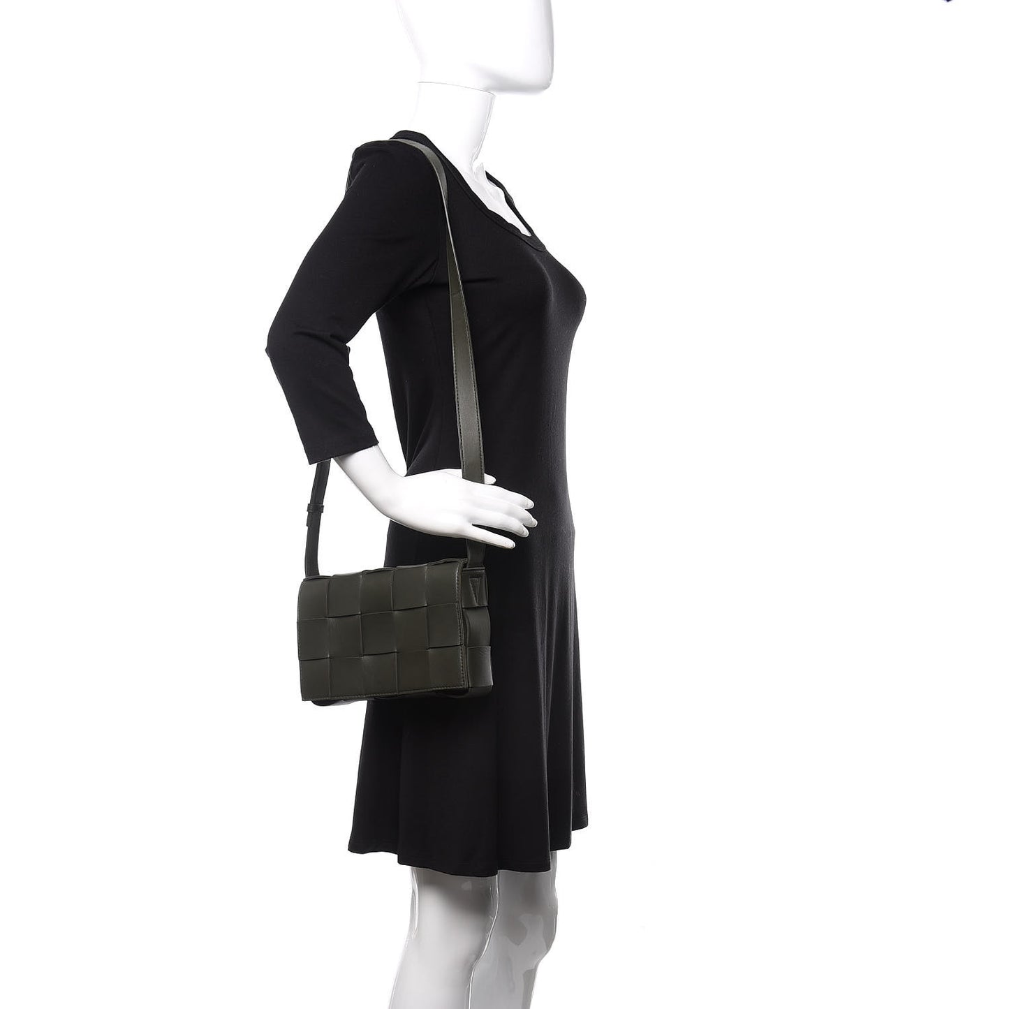 Lambskin Maxi Intrecciato Cassette Crossbody Bag Camping
