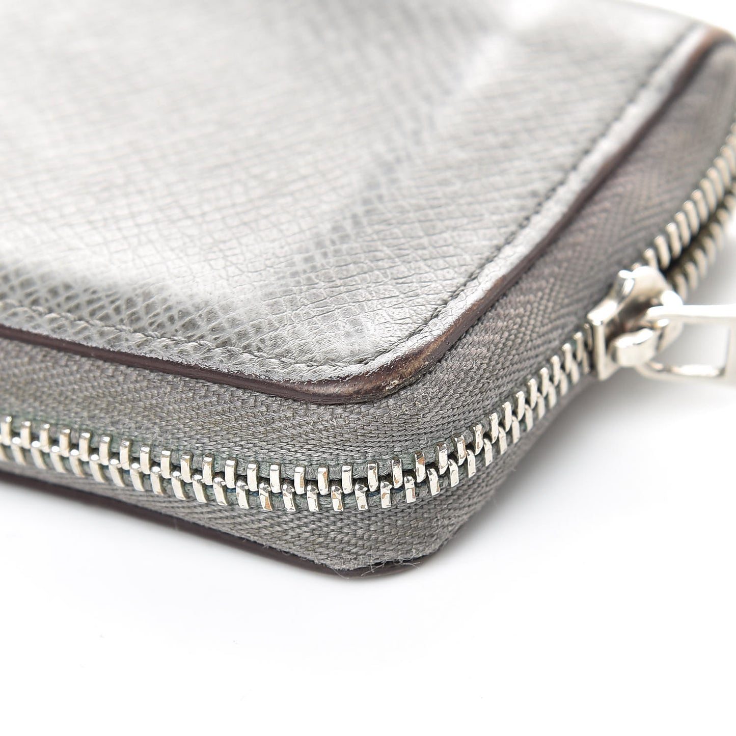 Taiga Zippy Coin Purse Vertical Glacier
